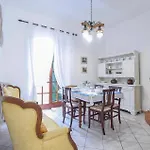 Lovely In With Wifi Ferienhaus *